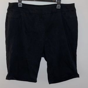 Soft Surroundings Women’s XL Black Super Stretch 12" Bermuda Shorts
